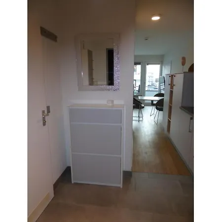 Quiet Coast - Stw 7-3-28 *