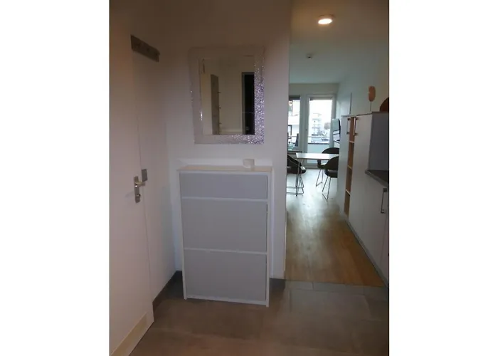 Quiet Coast - Stw 7-3-28 *